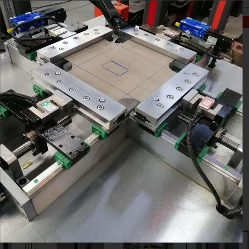 1691376405895262.png 雙軸雙向拉伸試驗機 醫(yī)學(xué)多方向50KN1.png